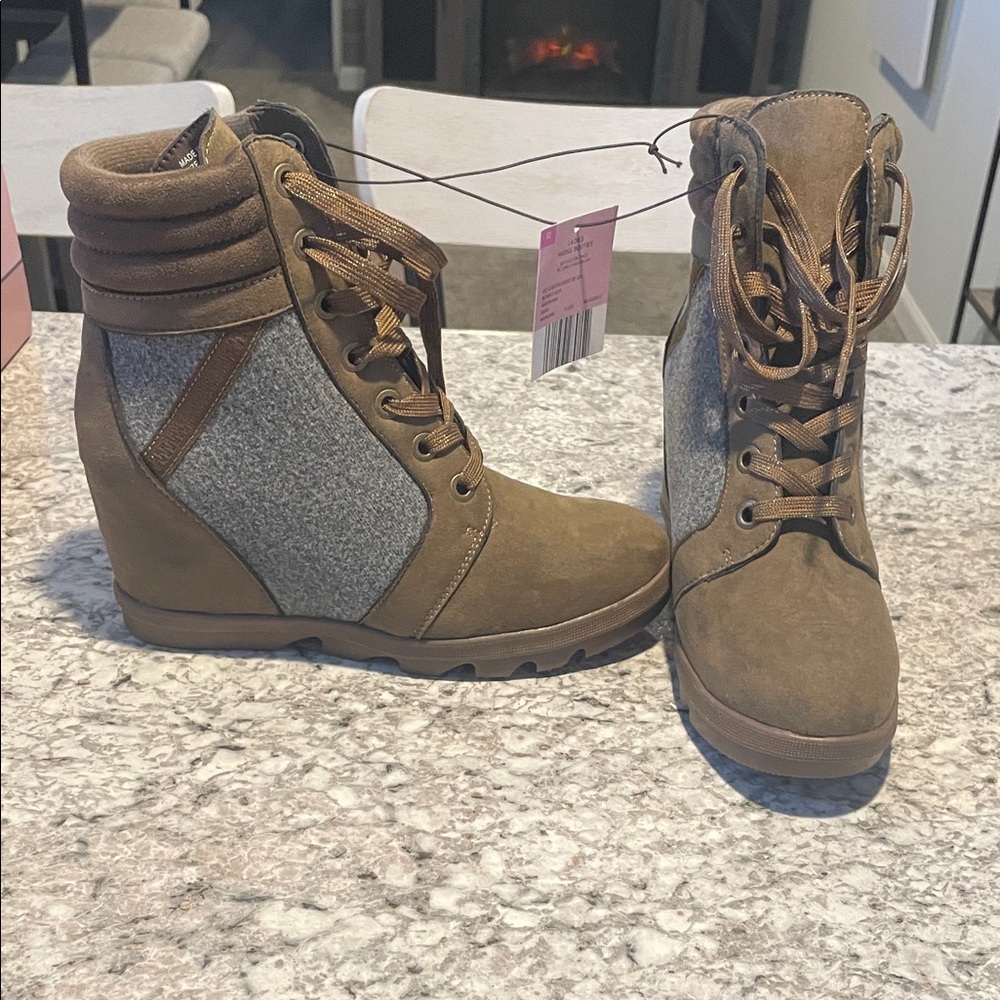 Serra Brown and Gray Lace Up Wedge Boots
